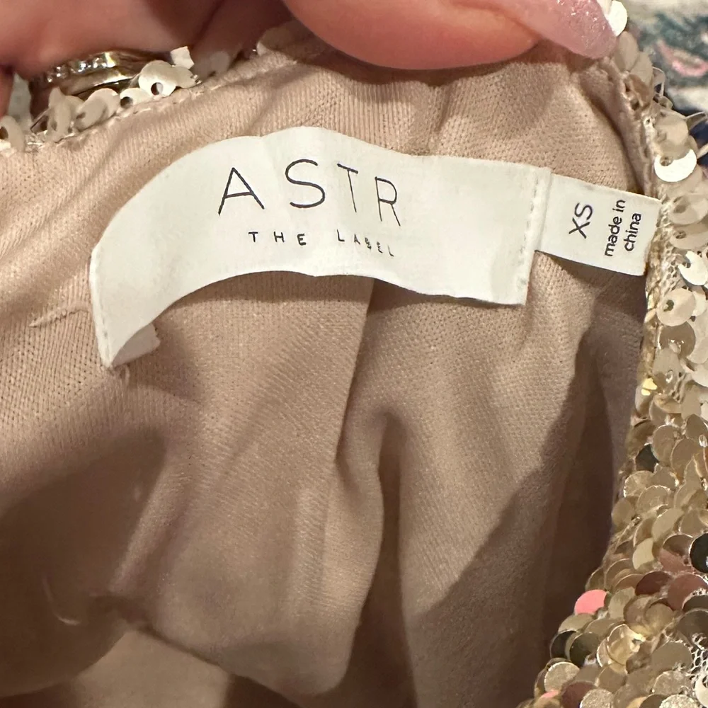 Astr the label Revolve Syriah Gold Sequin One-Shoulder Club Bodysuit Top